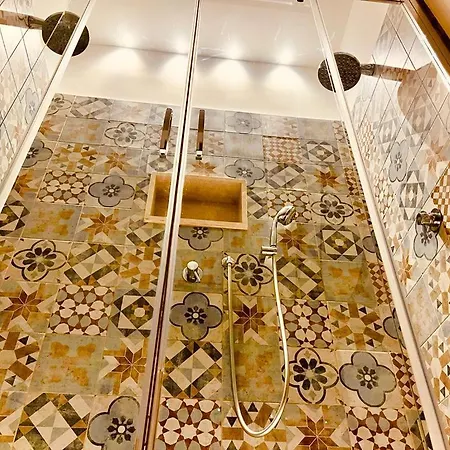 La Casa Di Eolo *